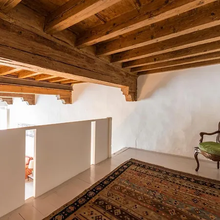 Apartment San House By Mmega Florence