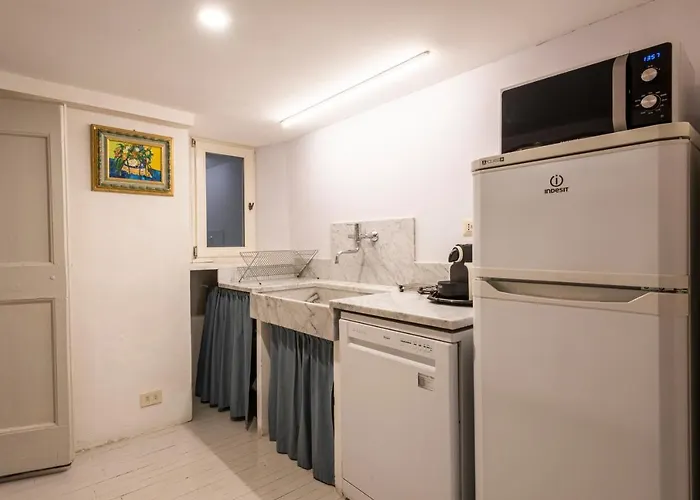 San House By Mmega Florence